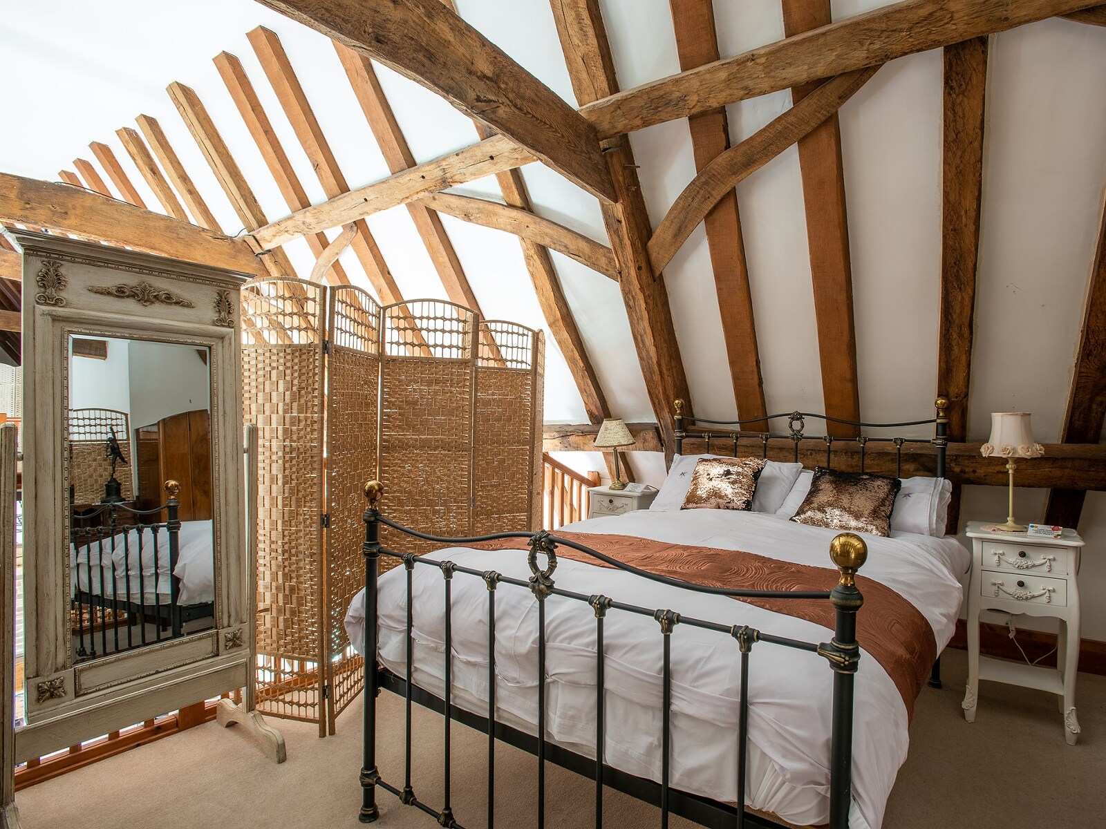 The Barnhouse - Countryside Charm & Coastal Adventure - photo 3