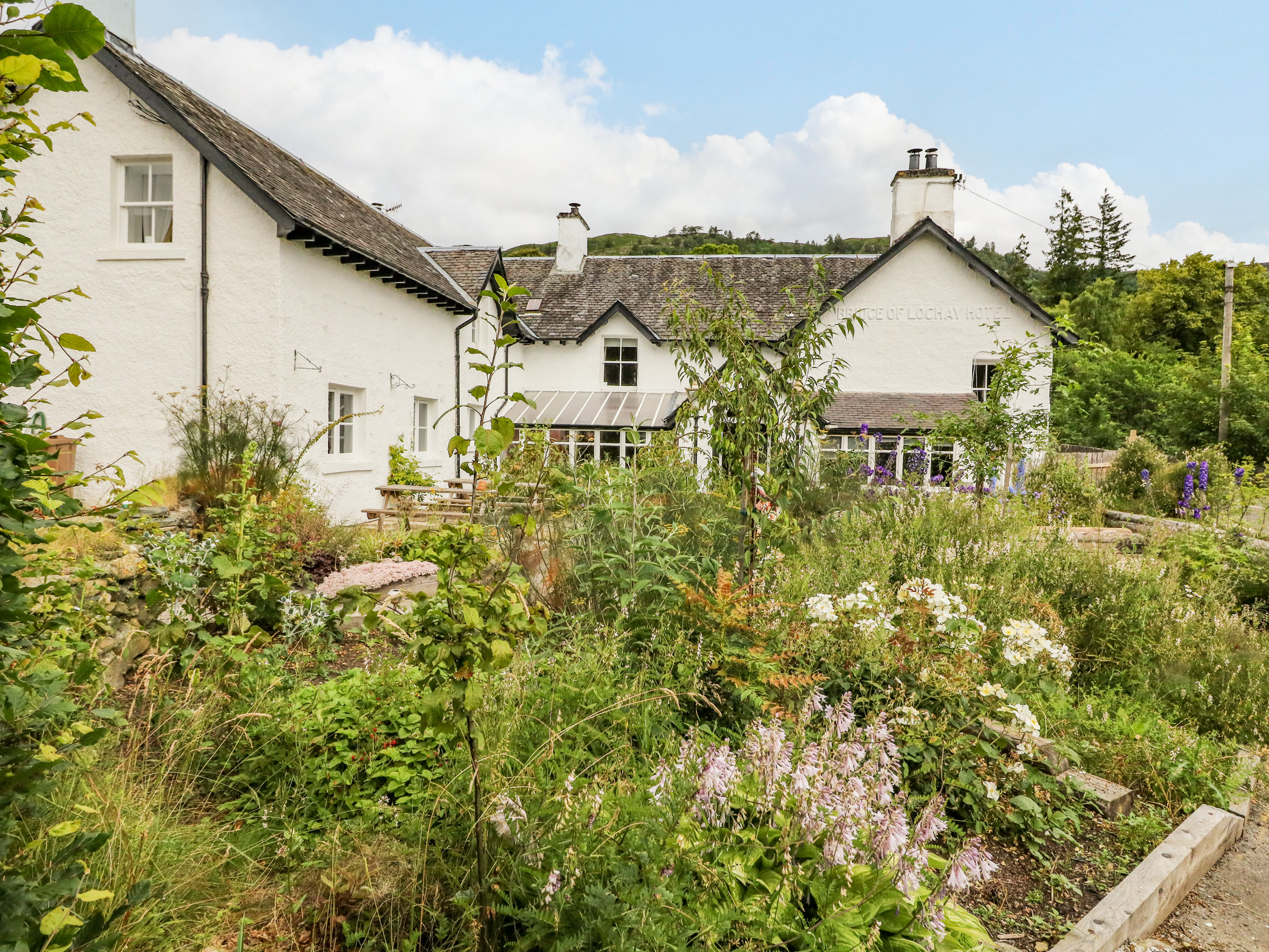The House at Bridge of Lochay - photo 2