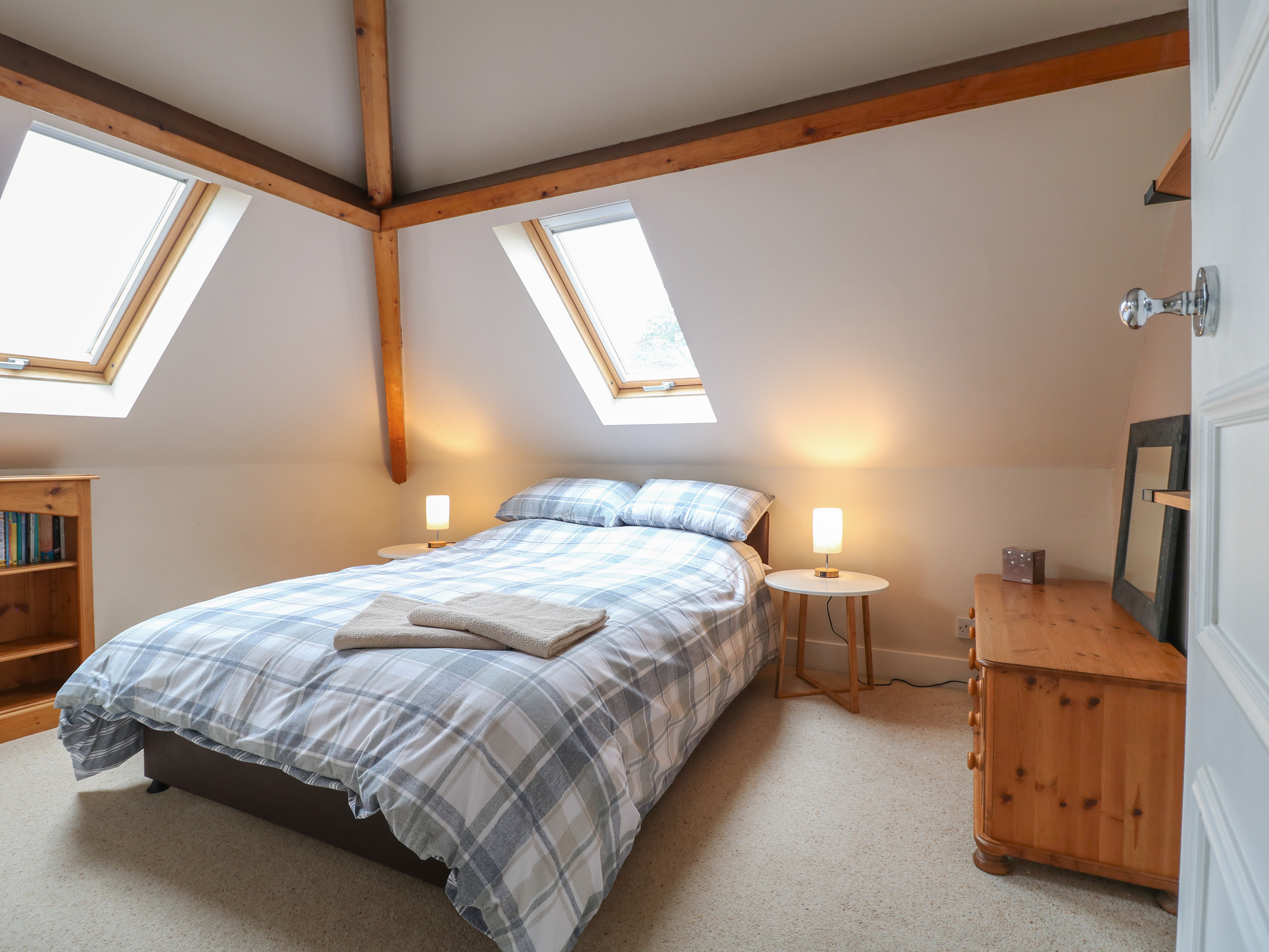 The Lodge - photo 3