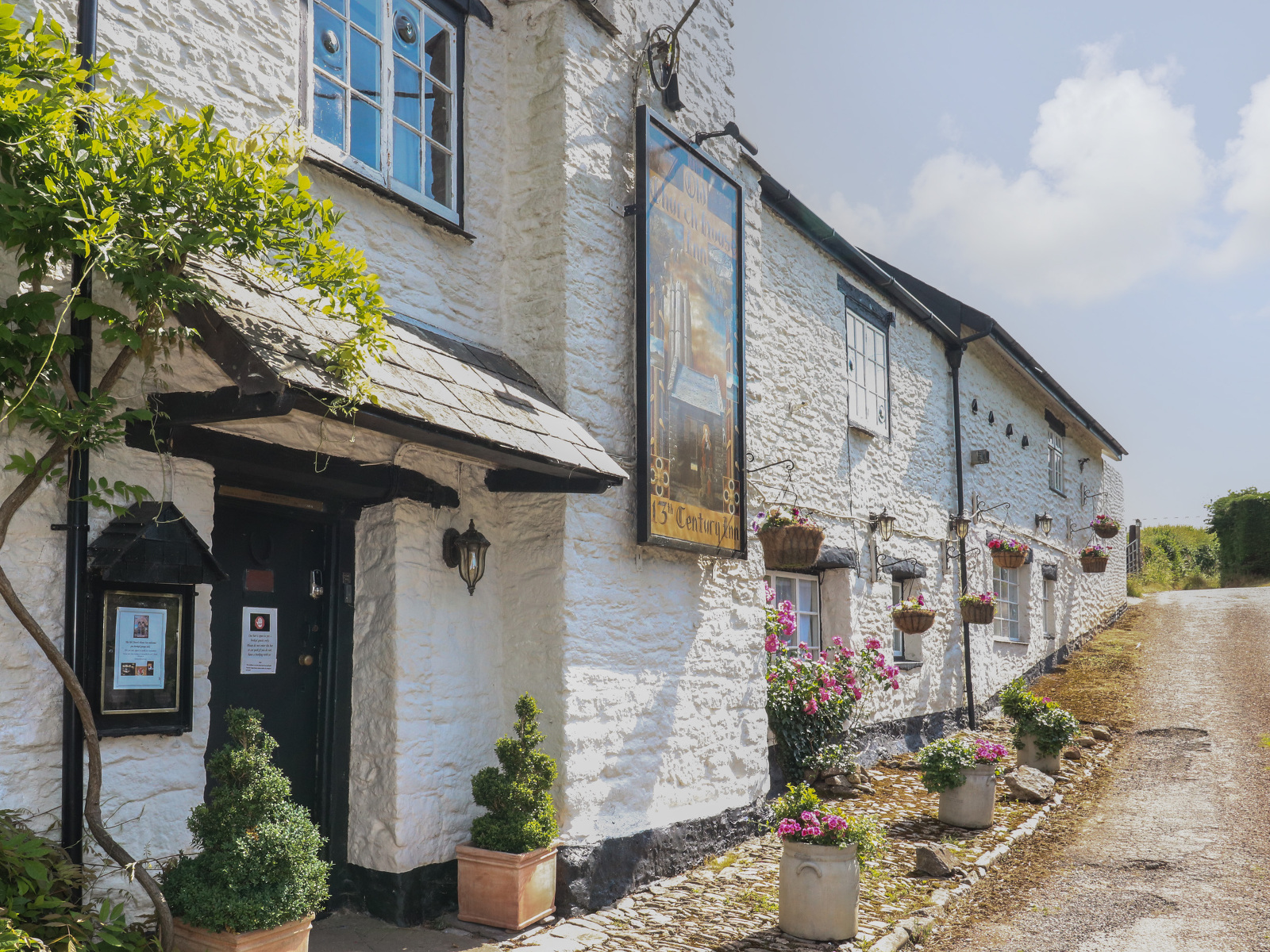 Broadhempston, Devon
