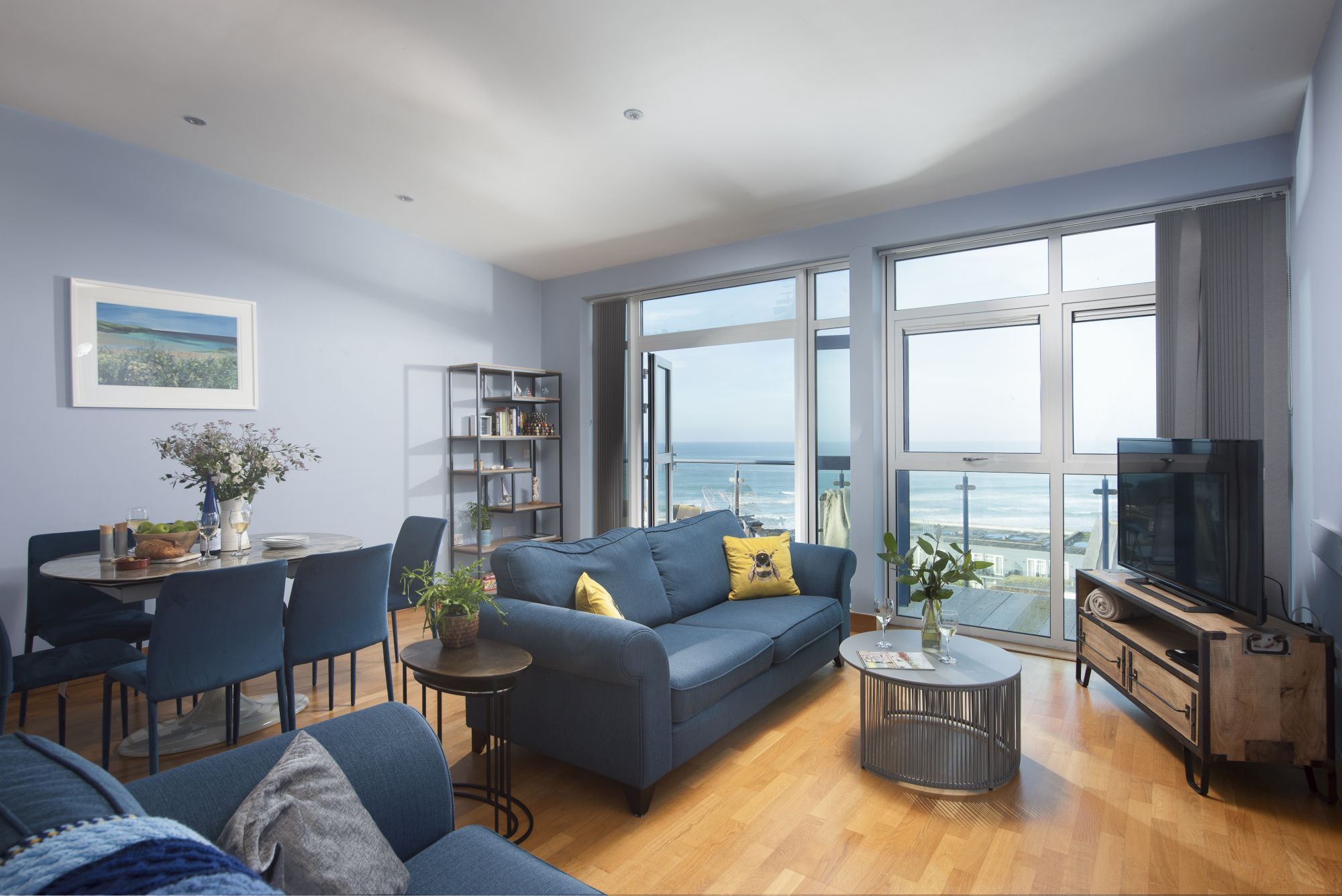 The Penthouse Forty Eight, Ocean 1 - photo 3