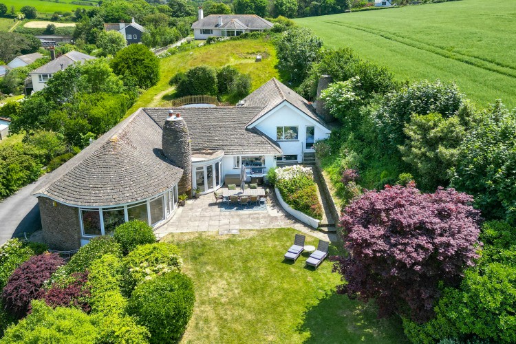 The Round House - photo 4