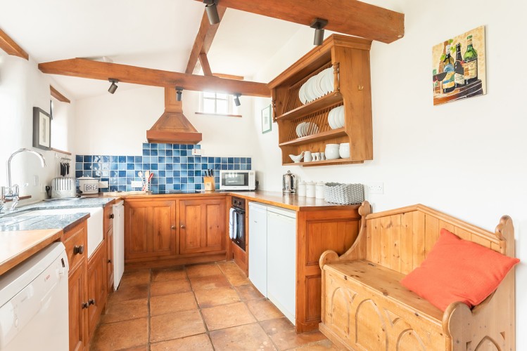 The White Cottage - photo 3