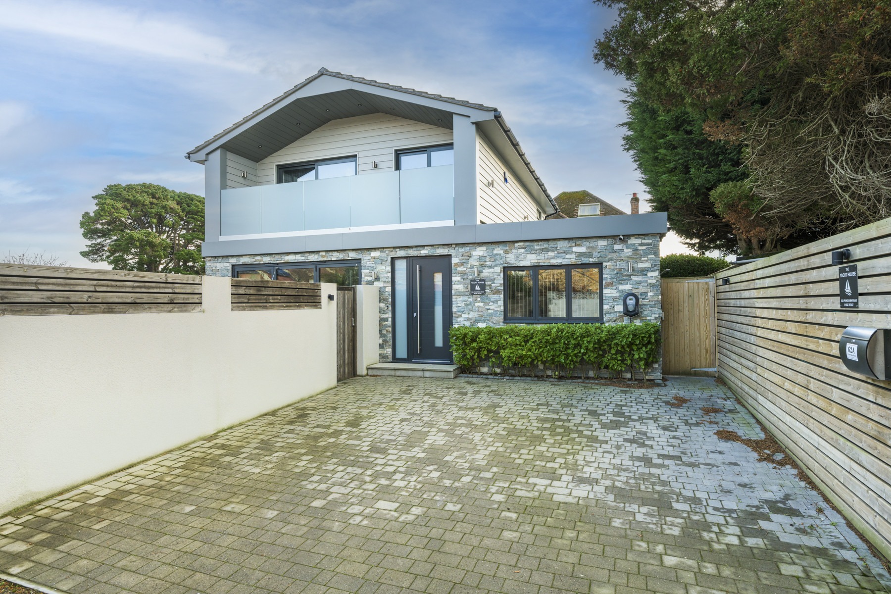 The Yacht House - photo 4