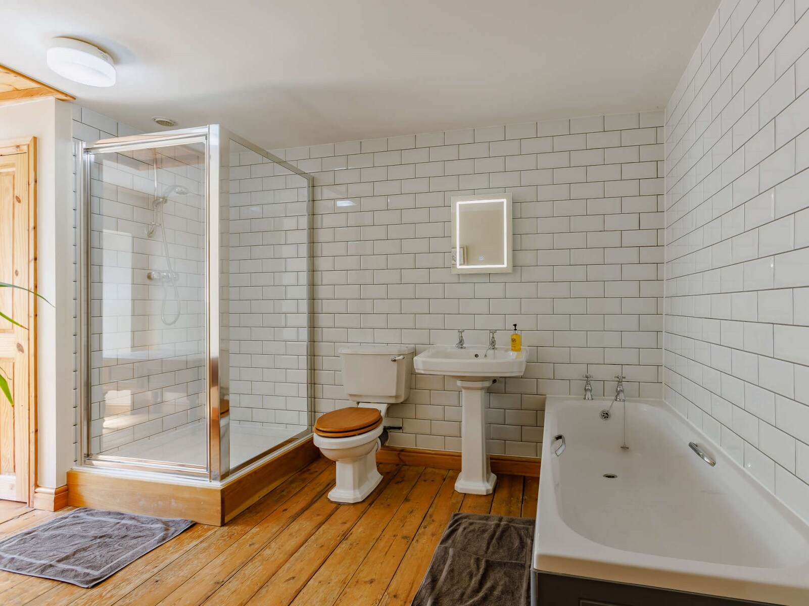 Countryside Charm - Spacious, Secluded, & Coastal - photo 4