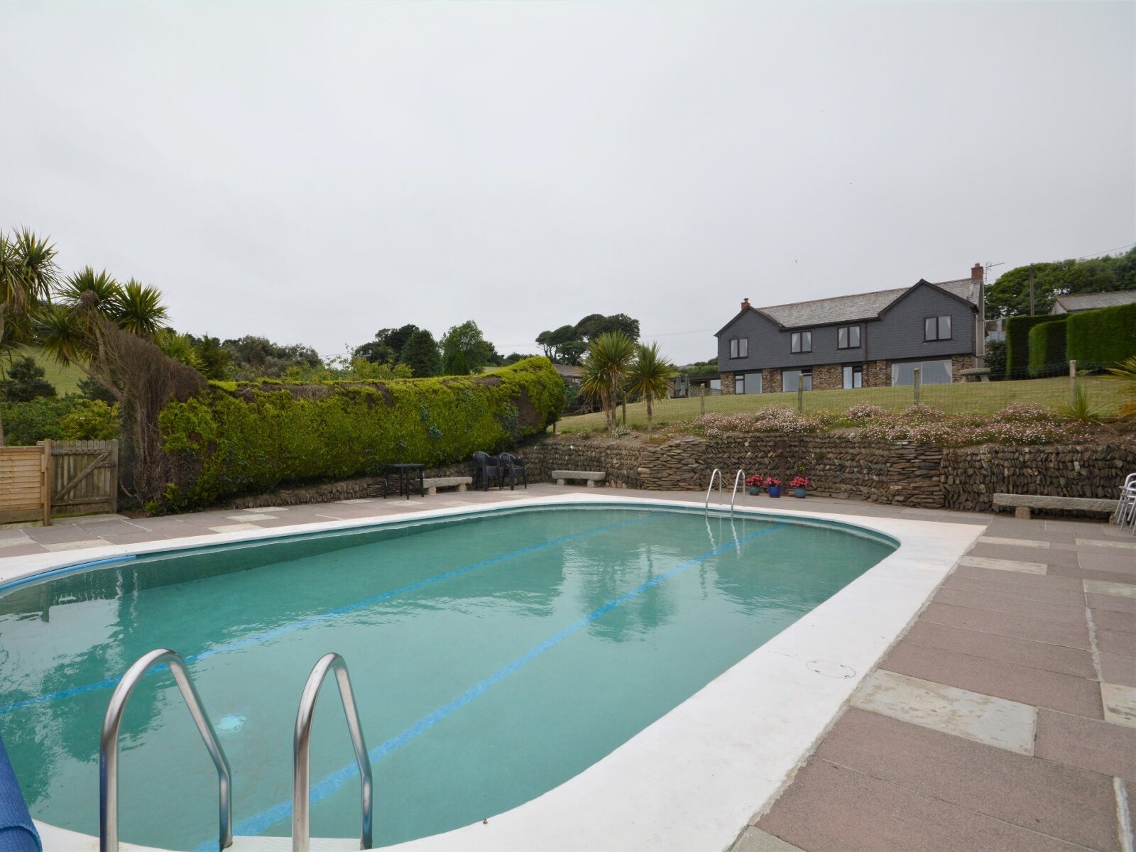 Seascape - Seaside Charm & Stunning Views - photo 4