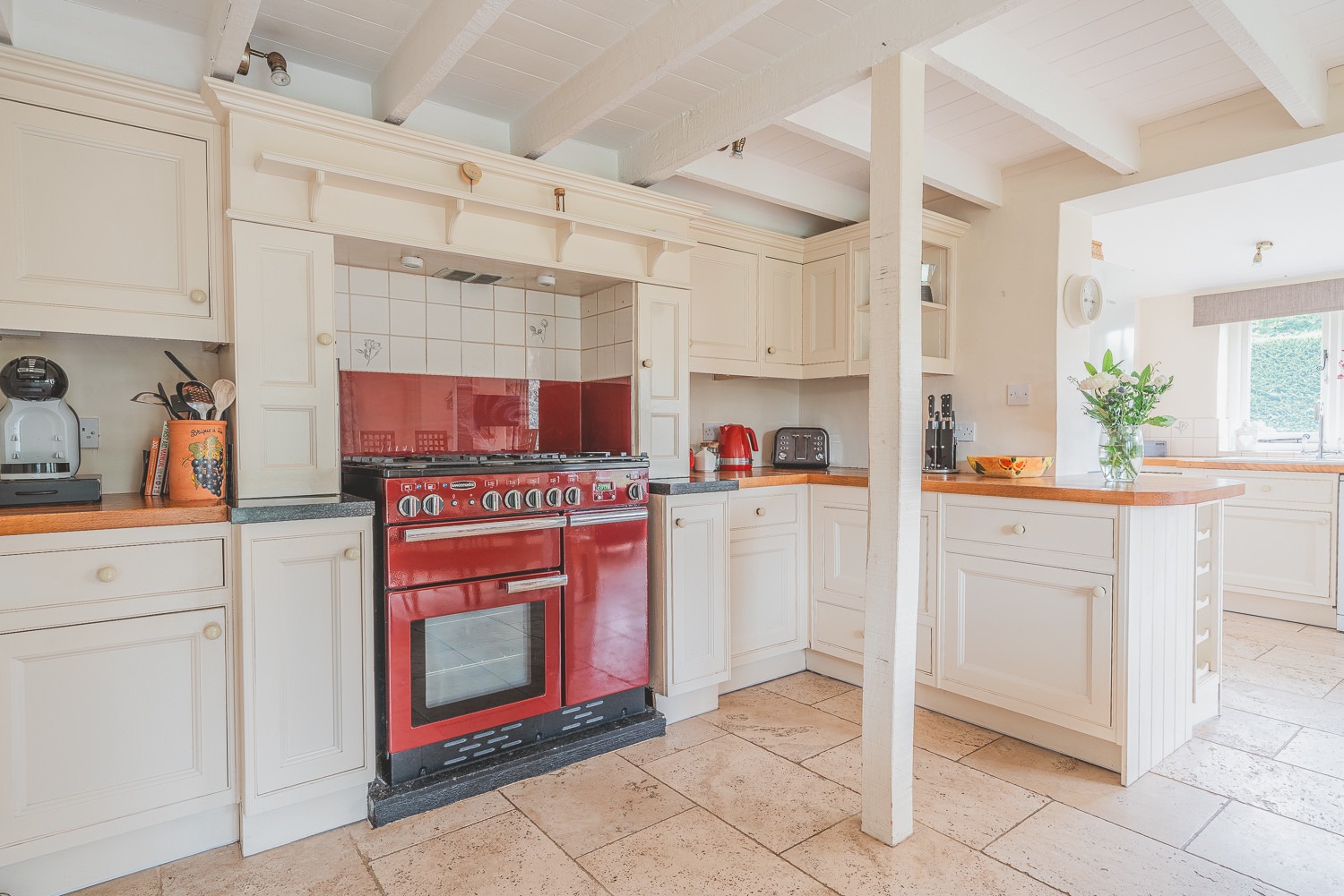 Walnut Tree Cottage - photo 3