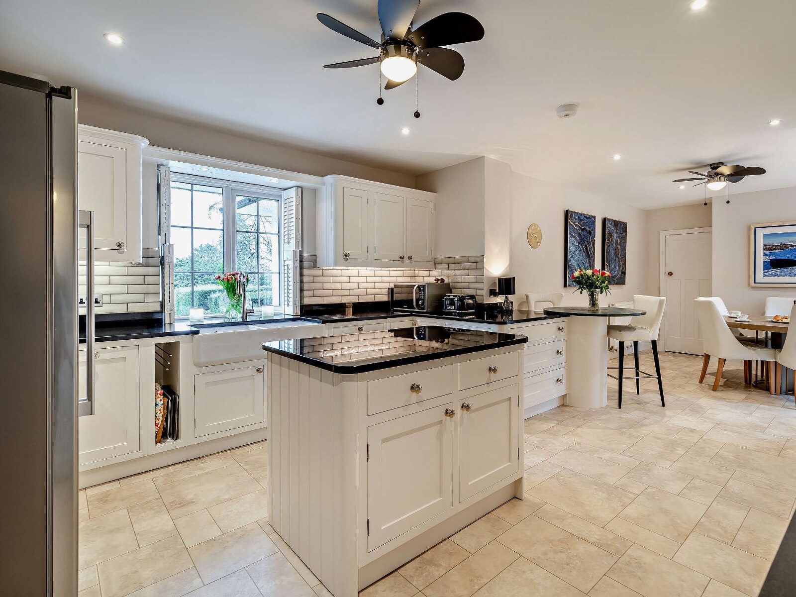 Lakeside Retreat - Luxurious Countryside Escape - photo 4