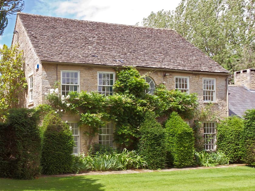 Weir House