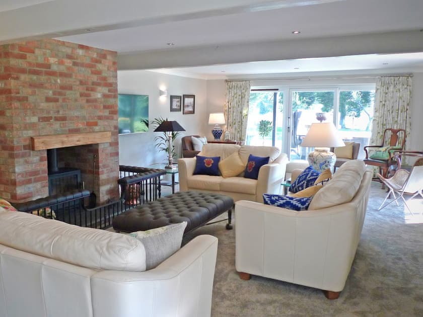 Woodland Lodge - photo 3