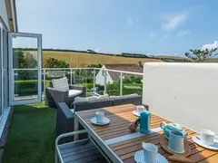 1 West Park Mews