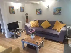 5 Glanrhaiadr