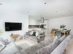 Artemis House