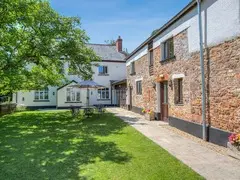 Ashcombe - Nut Tree Farm