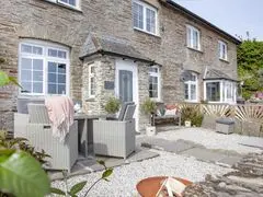 Bumble Cottage