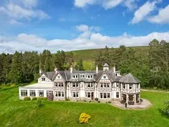 Country House Holidays - The Carnegie Rooms at Aultnagar Lodge