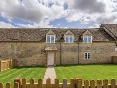 Ampney Crucis