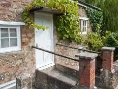 Dragon House