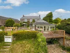 Dunstone Farm 
