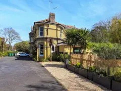 Foxhills Hideaway