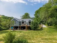 Goodshelter Barns & The Boathouse 