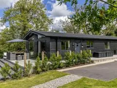 Maple Lodge, 20 Roadford Lake Lodges