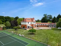 Merry Manor