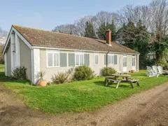 One Manor Beach Cottage 