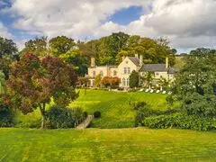 Roupel Estate