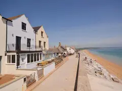 Shingle House